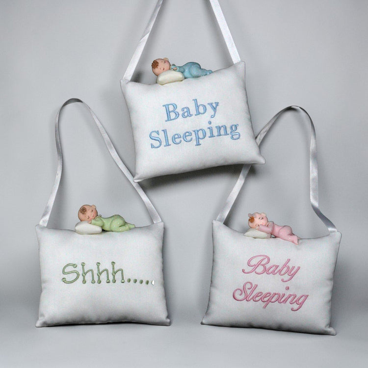 Signs & Pillows