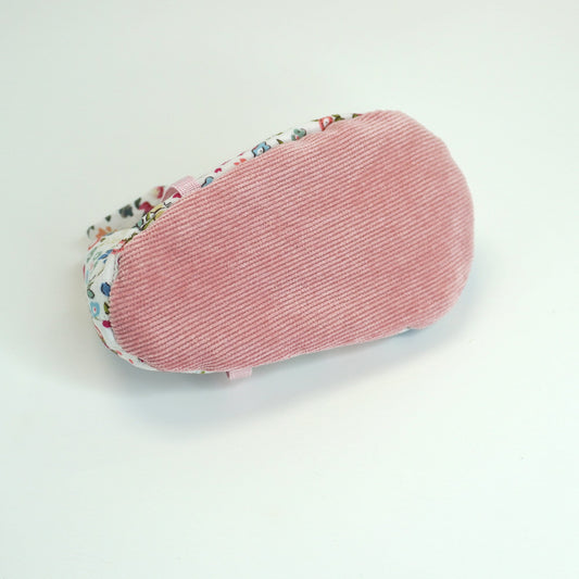 Baby Shoe - Garden