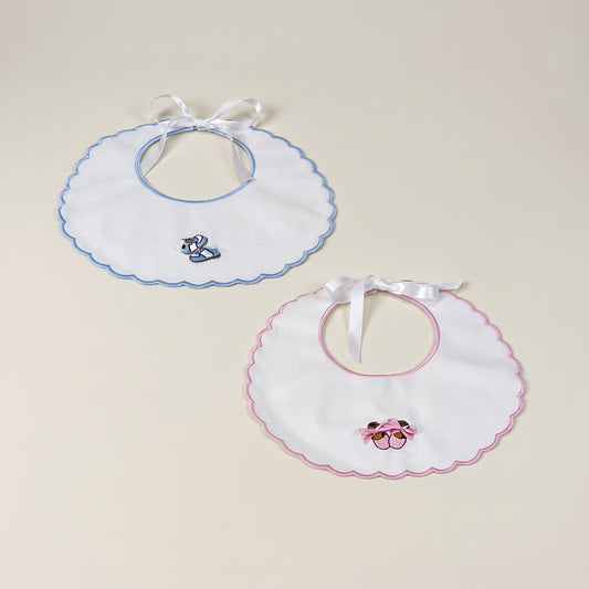 Batiste Bib with Embroidered Shoe