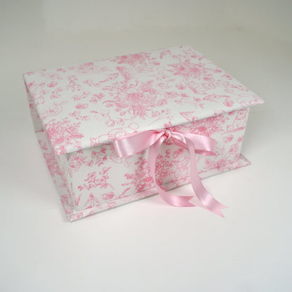 Beary Blossoms Toile - Medium Keepsake Box