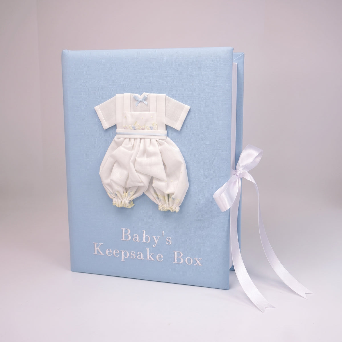 Swiss Batiste Jumper with Flowers on Piqué Cotton – Medium Baby Keepsake Box