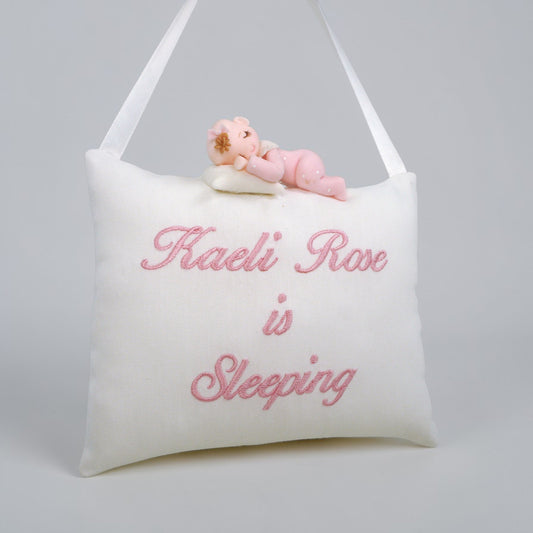 Sweet Dreams – Hanging Baby Sleeping Pillow