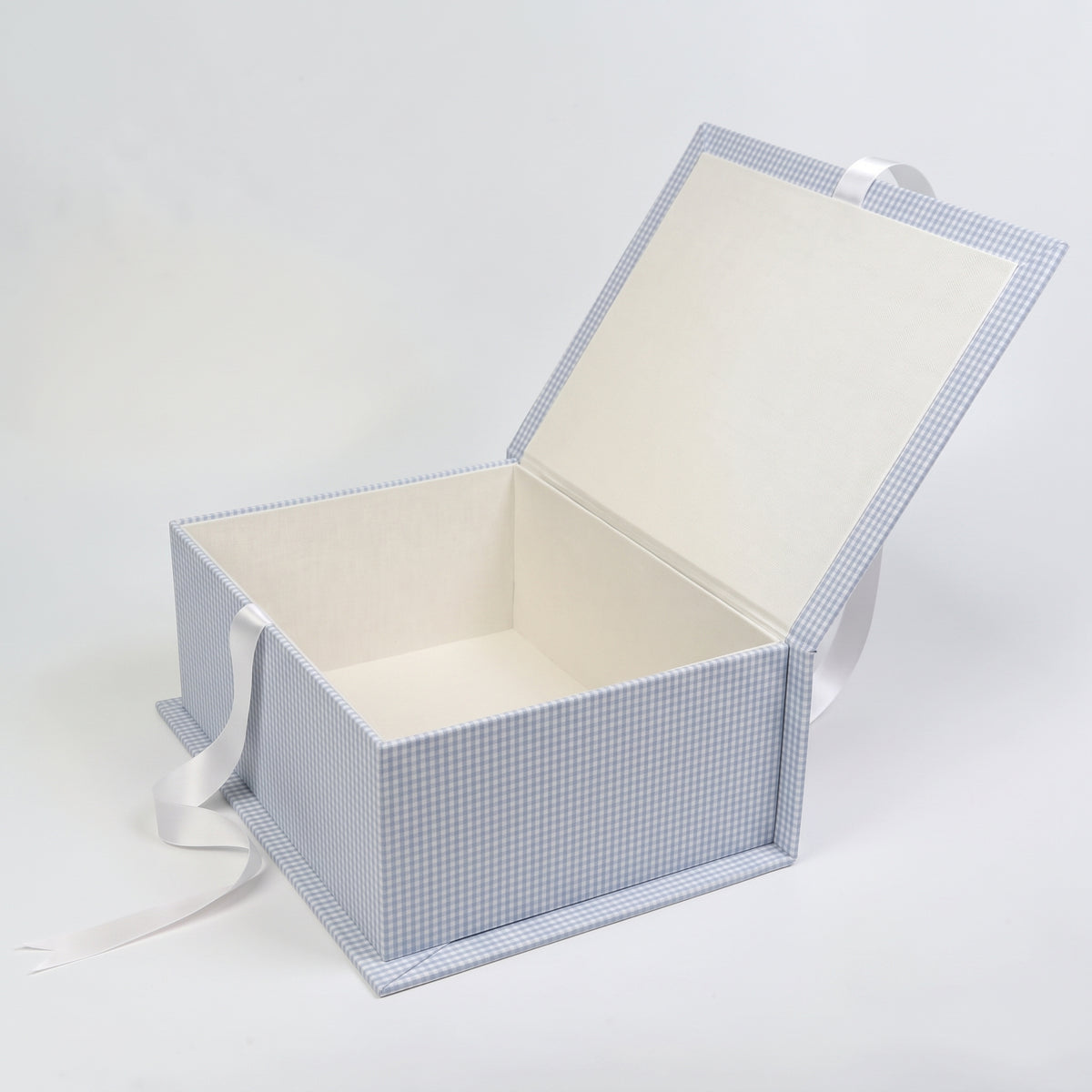 Swiss Batiste Jumper on Seersucker Check  - Medium Keepsake Box