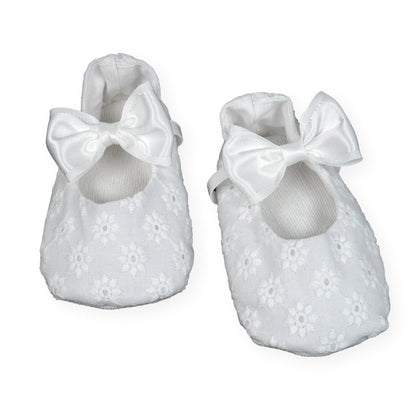 Baby Shoe - Broderie Lace