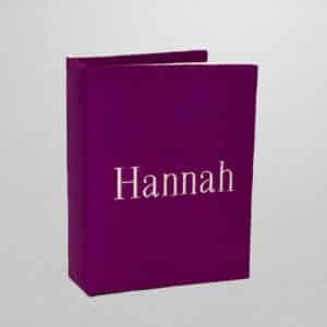 AHB7-SS-Fuchsia-Silk-Style-107-Oyster-Thread-Hannah