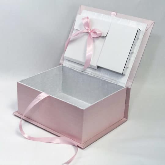 Medium-Baby-Keepsake-Box-B14C-SSP-Pink-Silk-inside