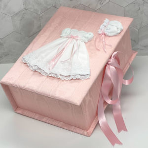 Medium Baby Keepsake Box In Moiré With Swiss Batiste Dress