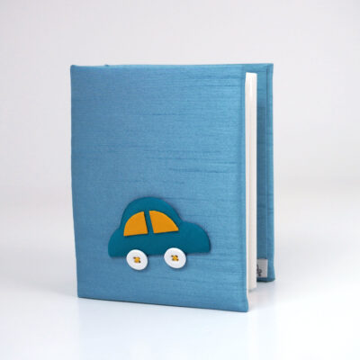 Small Photo Album in Shantung with Multicolored Cars