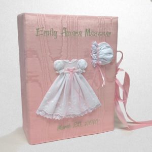 B14C-22G-Baby-Pink-Moire-Style-151-Baby-Celadon-Thread-Emily