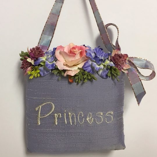 SH4-PRINCESS-Princess-Sachet-in-Lilac-Silk
