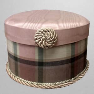 B16R-1C-Pink-and-Green-Plaid-on-Cream-Moire-and-Baby-Pink-Moire