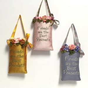 SH6-FBP-Friends-are-the-Best-Presents-Sachets-in-Pink-Gold-and-Lilac-Silk