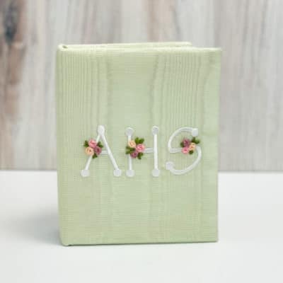 Small Baby Hardbound Photo Album In Moiré With Silk Ribbon Flowers
