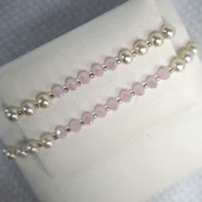 MotherDaughter-Bracelet-Set-White-Pearls-Murano-Beads-Set-MC-9-PNK-main