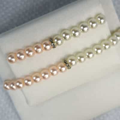 Mother-Daughter-Peach-White-Pearls-Set-MC-22