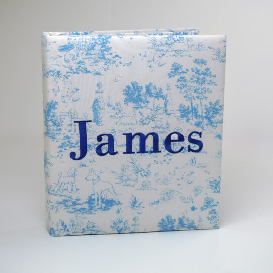 Heirlooms Hound Toile Large Photo Album