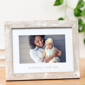 Mommy-and-Me-Sentiment-Frame-display