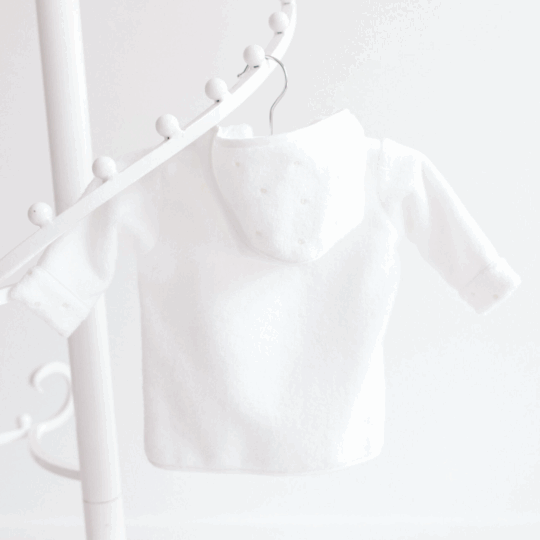 Baby-Bathrobe–White-with-Ecru-Dots-BBR-ED-Back